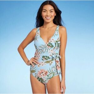 Kona Sol Tropical Floral Wrap Front One Piece Swimsuit Size Small NWT